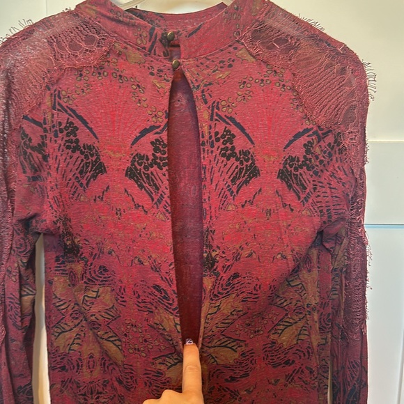 Free People long blouse. Small - Picture 5 of 6